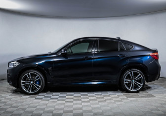 Подержанный автомобиль BMW X6 M 2017 года (8 фото)