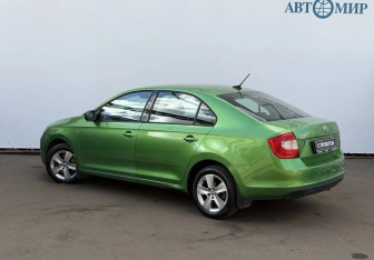 Подержанный автомобиль Skoda Rapid Liftback 2017 года (7 фото)