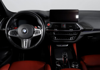 Подержанный автомобиль BMW X3 M 2019 года (12 фото)
