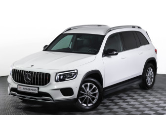 Подержанный автомобиль Mercedes-Benz GLB 2021 года (23 фото)
