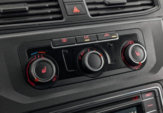 Подержанный автомобиль Volkswagen Caddy Compactvan 2019 года (25 фото)