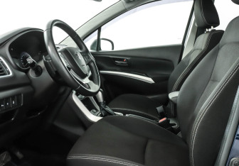 Подержанный автомобиль Suzuki SX4 Hatchback 2020 года (8 фото)