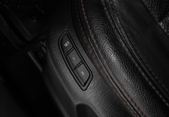 Подержанный автомобиль Mazda CX-5 2015 года (17 фото)