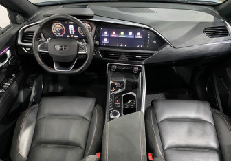 Подержанный автомобиль Geely Tugella 2022 года (11 фото)