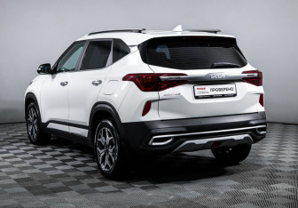 Подержанный автомобиль Kia Seltos 2022 года (7 фото)