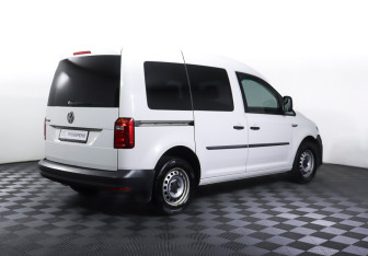 Подержанный автомобиль Volkswagen Caddy Compactvan 2019 года (5 фото)