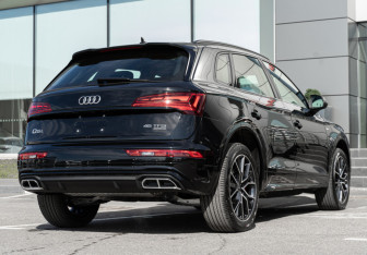 Новый Audi Q5 2024 (7 фото)