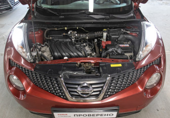 Подержанный автомобиль Nissan Juke 2014 года (9 фото)