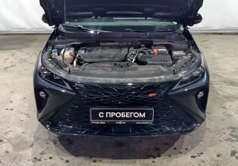 Подержанный автомобиль Omoda S5 GT 2024 года (19 фото)