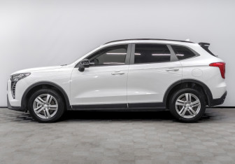 Подержанный автомобиль Haval Jolion 2024 года (8 фото)