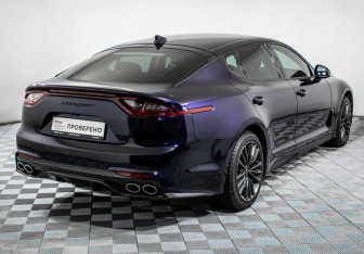 Подержанный автомобиль Kia Stinger 2019 года (5 фото)