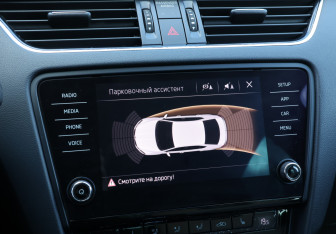 Подержанный автомобиль Skoda Octavia Liftback 2017 года (16 фото)