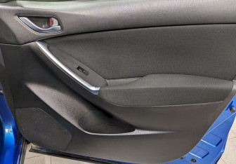 Подержанный автомобиль Mazda CX-5 2012 года (18 фото)