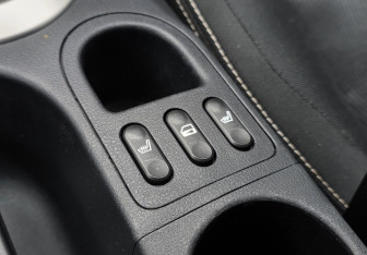 Подержанный автомобиль Nissan Qashqai 2012 года (16 фото)