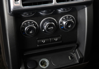 Подержанный автомобиль Land Rover Range Rover 2010 года (21 фото)