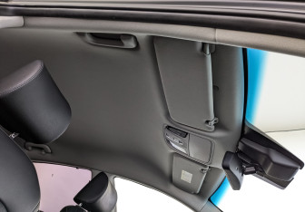 Подержанный автомобиль Kia K7 2019 года (23 фото)