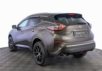 Подержанный автомобиль Nissan Murano Suv 2020 года (7 фото)