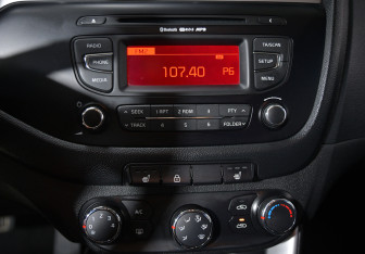 Подержанный автомобиль Kia Ceed Hatchback 2014 года (12 фото)