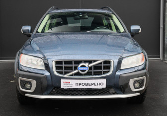 Подержанный автомобиль Volvo XC70 2008 года (2 фото)