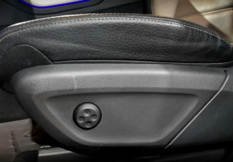 Подержанный автомобиль Mercedes-Benz GLE 2020 года (22 фото)