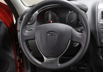 Подержанный автомобиль LADA (ВАЗ) Granta Sedan 2020 года (17 фото)