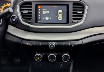 Подержанный автомобиль LADA (ВАЗ) Vesta Sedan 2024 года (15 фото)