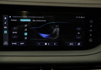 Подержанный автомобиль Changan CS95 2024 года (23 фото)