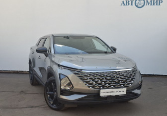 Подержанный автомобиль Omoda C5 2023 года (3 фото)