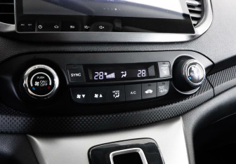 Подержанный автомобиль Honda CR-V 2013 года (13 фото)