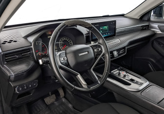 Подержанный автомобиль Haval Jolion 2023 года (15 фото)