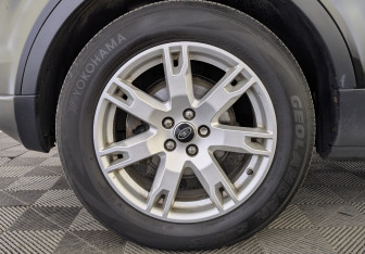 Подержанный автомобиль Land Rover Range Rover Evoque 2012 года (12 фото)