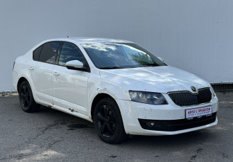 Подержанный автомобиль Skoda Octavia Liftback 2013 года (3 фото)