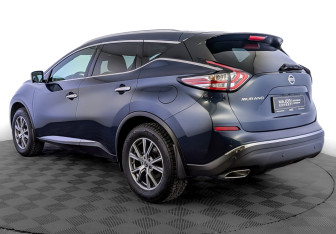 Подержанный автомобиль Nissan Murano Suv 2021 года (7 фото)