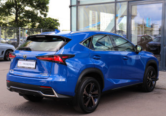 Подержанный автомобиль Lexus NX 2020 года (4 фото)