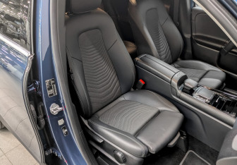 Подержанный автомобиль Mercedes-Benz GLB 2021 года (22 фото)