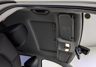 Подержанный автомобиль FAW Besturn X40 2021 года (23 фото)