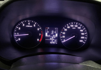 Подержанный автомобиль Hyundai Creta 2016 года (12 фото)