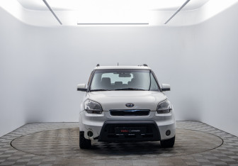Подержанный автомобиль Kia Soul 2011 года (2 фото)