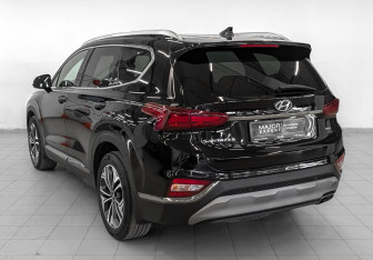 Подержанный автомобиль Hyundai Santa Fe 2020 года (7 фото)