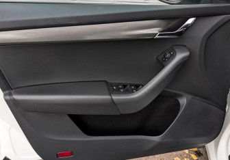 Подержанный автомобиль Skoda Octavia Liftback 2019 года (19 фото)