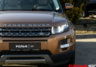Подержанный автомобиль Land Rover Range Rover Evoque 2014 года (24 фото)