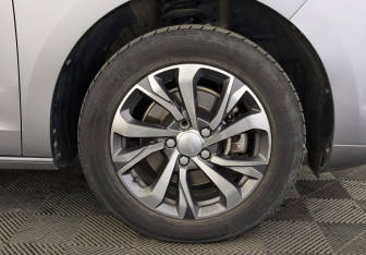 Подержанный автомобиль Haval Jolion 2023 года (12 фото)