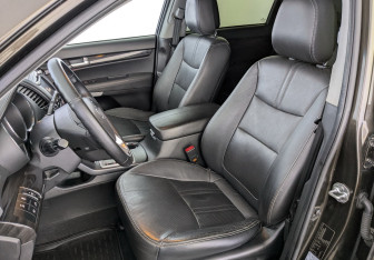 Подержанный автомобиль Kia Sorento 2011 года (21 фото)