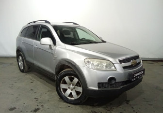 Подержанный автомобиль Chevrolet Captiva 2008 года (3 фото)