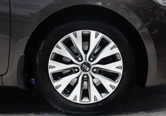 Подержанный автомобиль Kia Ceed Hatchback 2018 года (25 фото)