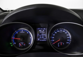 Подержанный автомобиль Hyundai Santa Fe 2014 года (12 фото)