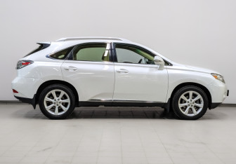 Подержанный автомобиль Lexus RX 2012 года (4 фото)