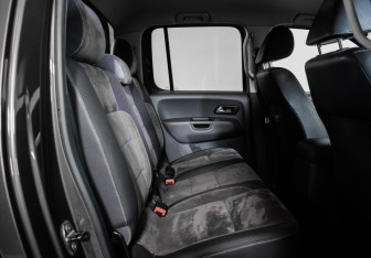 Подержанный автомобиль Volkswagen Amarok 2013 года (9 фото)