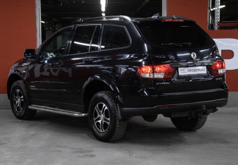 Подержанный автомобиль SsangYong Kyron 2012 года (7 фото)