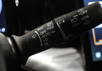 Подержанный автомобиль GAC GS8 2023 года (27 фото)